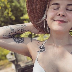 Meet your Posher, Aneli